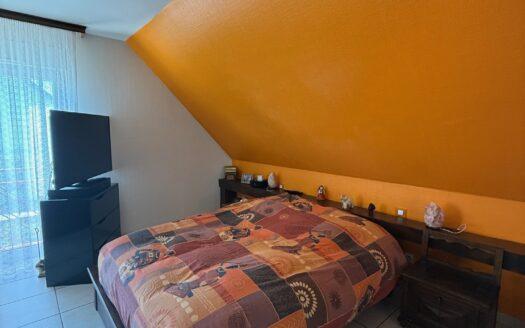 VIAGER MAISON 120 M2 AVEC PISCINE ET TERRAIN CONSTRUCTIBLE