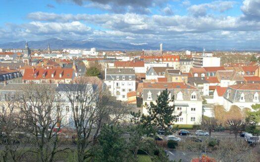 Location appartement 4 pièces 100 m²